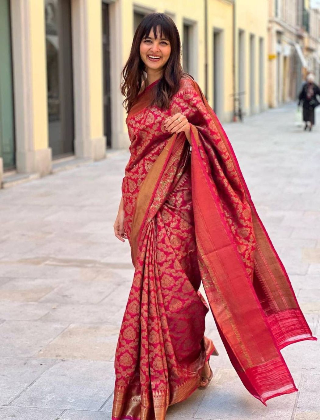 Binita Red Traditional Banarasi Silk Saree
