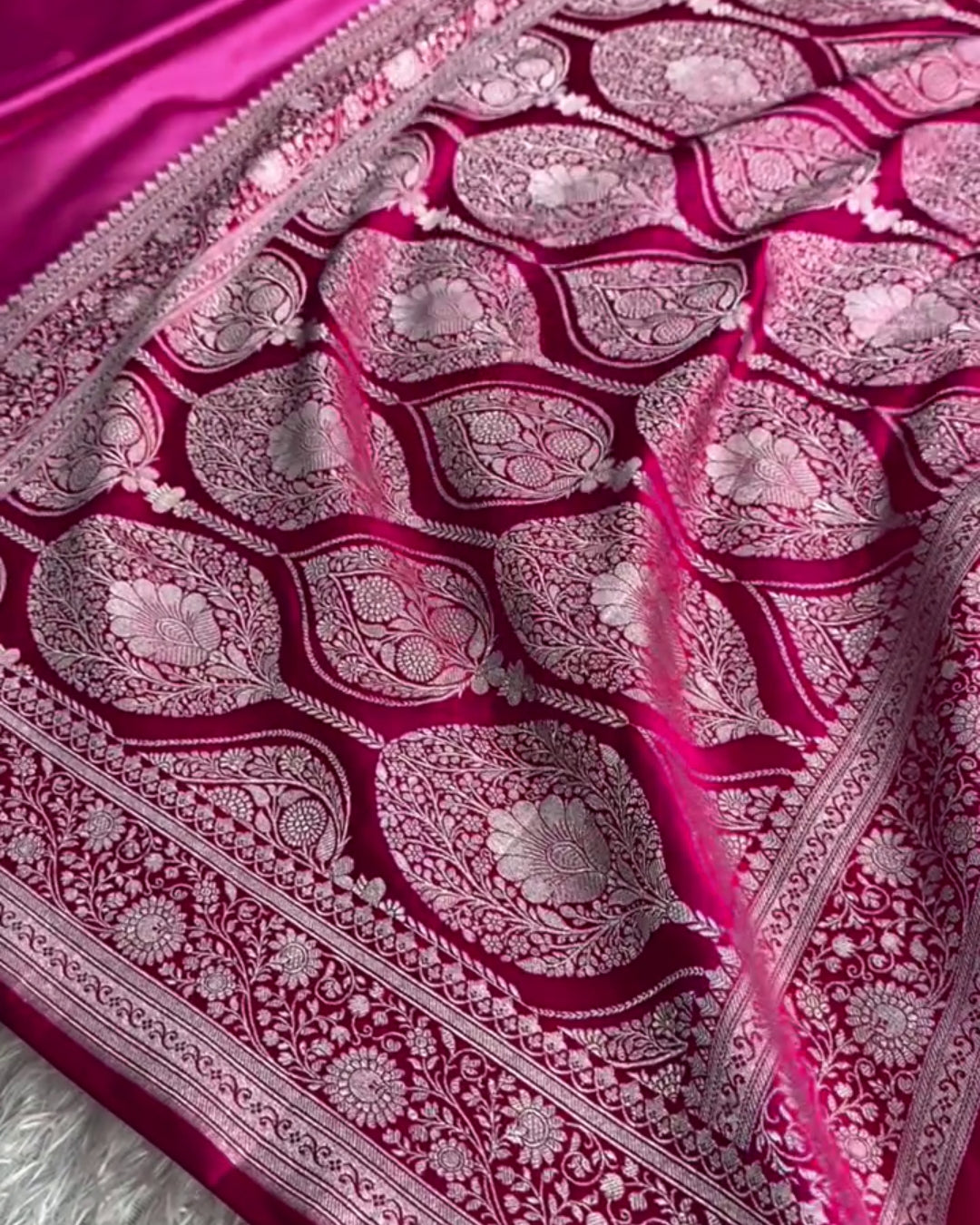 Niva - Grand Traditional Silk Weave Saree