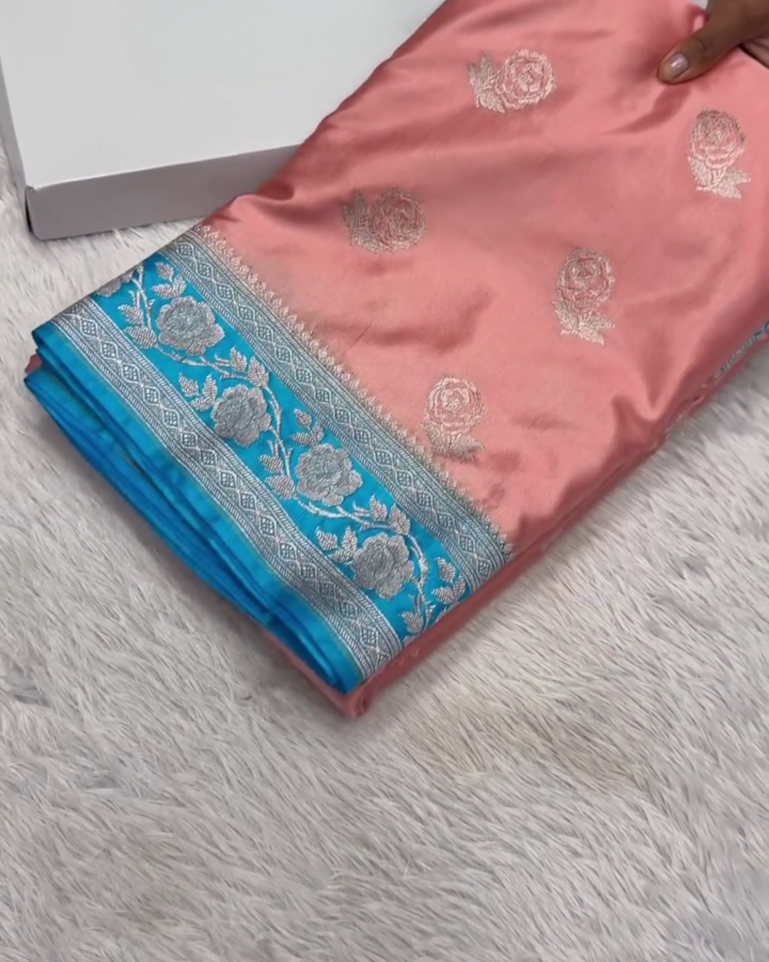Devangana – Pink and Blue Dual-Tone Banarasi Mashru Katan Silk Saree with Silver Zari Weaving