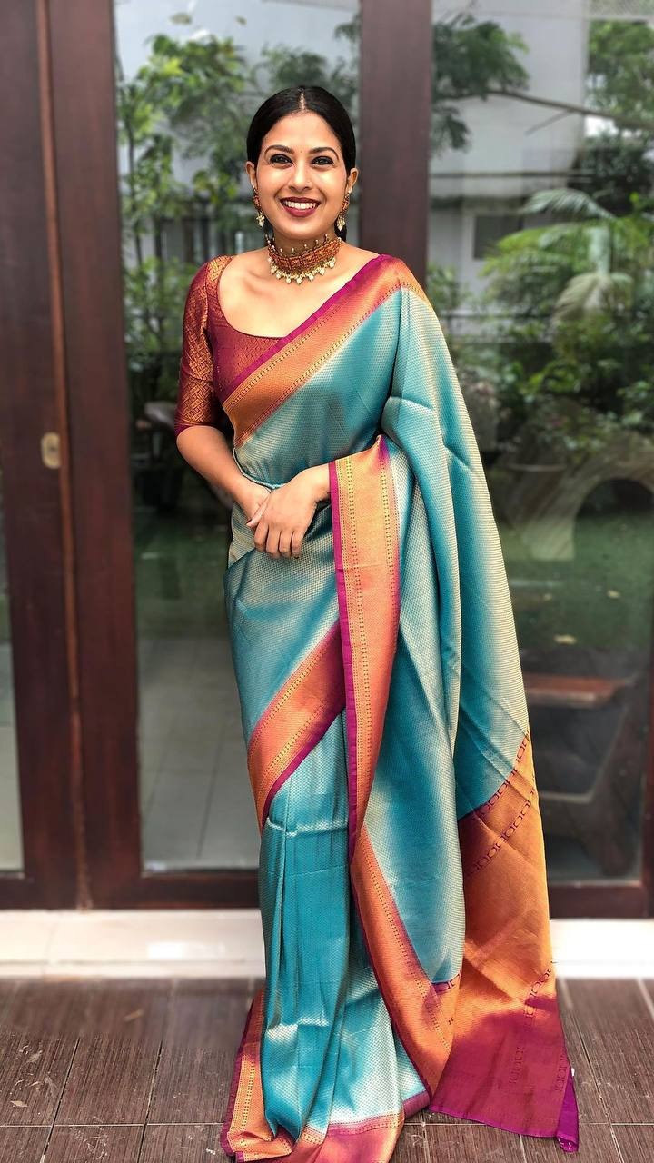 Bindu Ocean-Wine Soft SIlk Saree With Attractive Blouse Piece