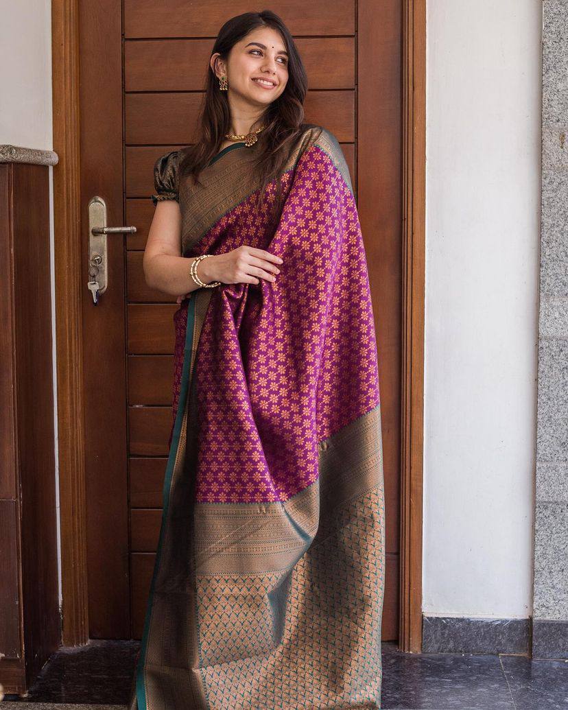 Knyaa's Wine Gadget Banarasi SIlk Saree With Nouveau Attached Blouse