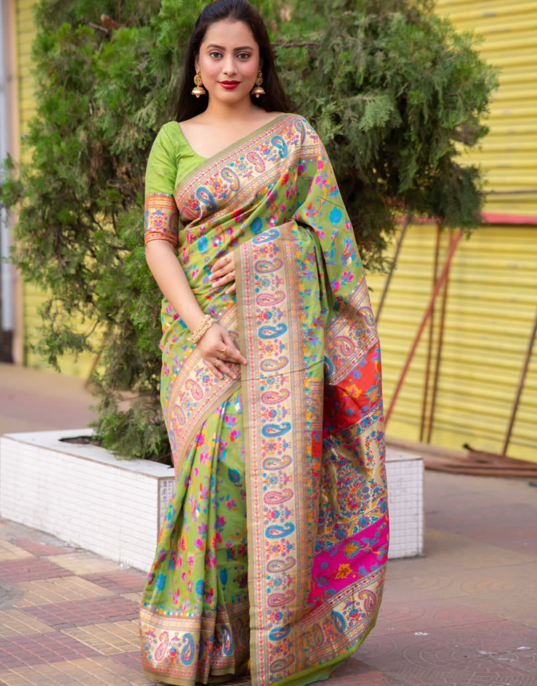 Harshita Parrot Green Kashmiri Silk Saree