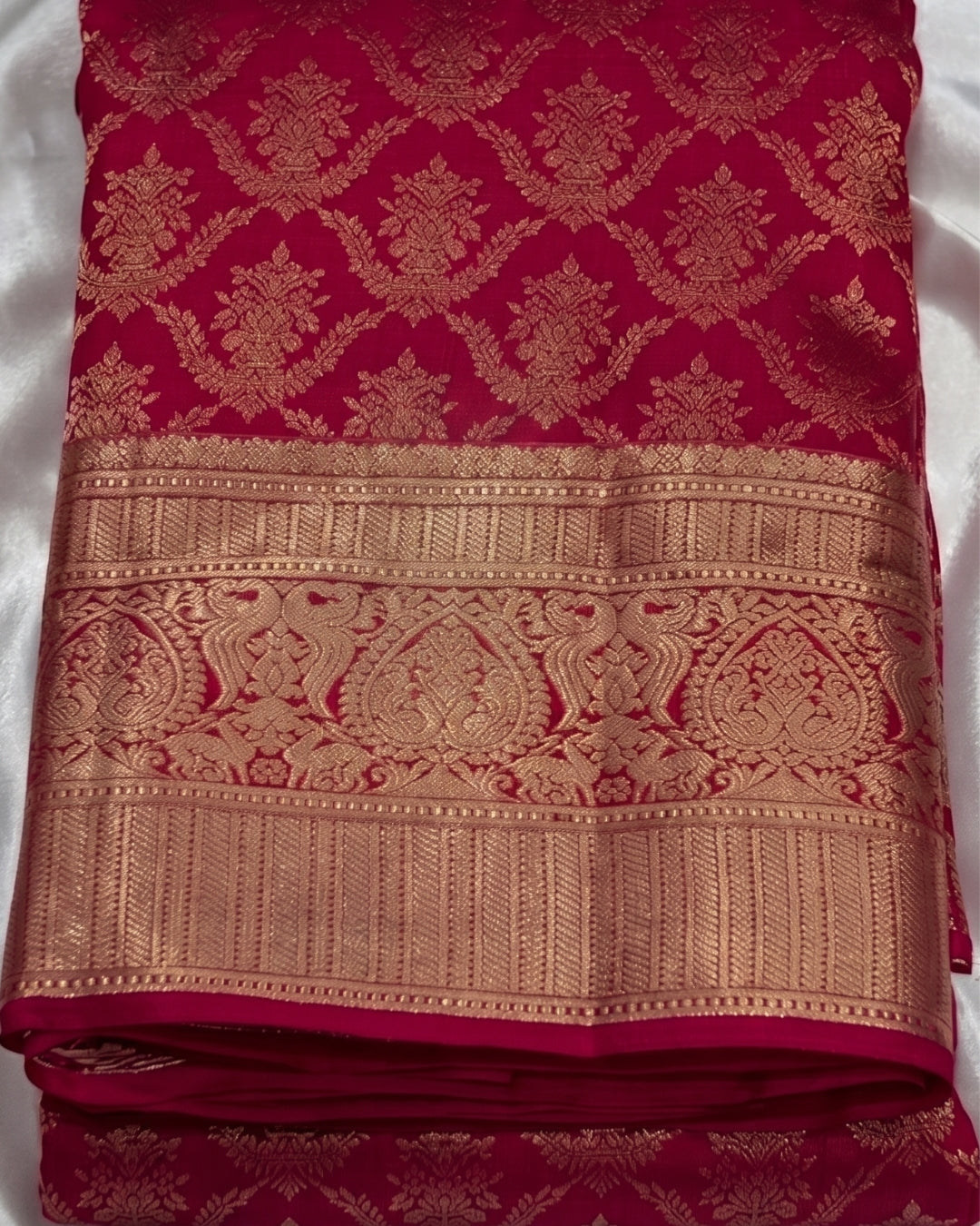 Haniya - Premium Pink Woven Banarasi Silk Saree