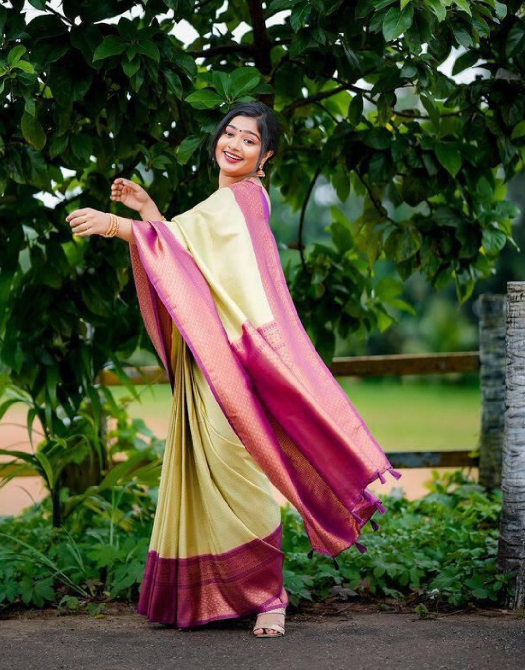 Himani Green Kanchipuram Silk Saree