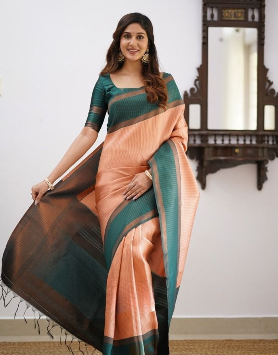 Nishu Peach Kanchipuram Silk Saree With Attached Blouse