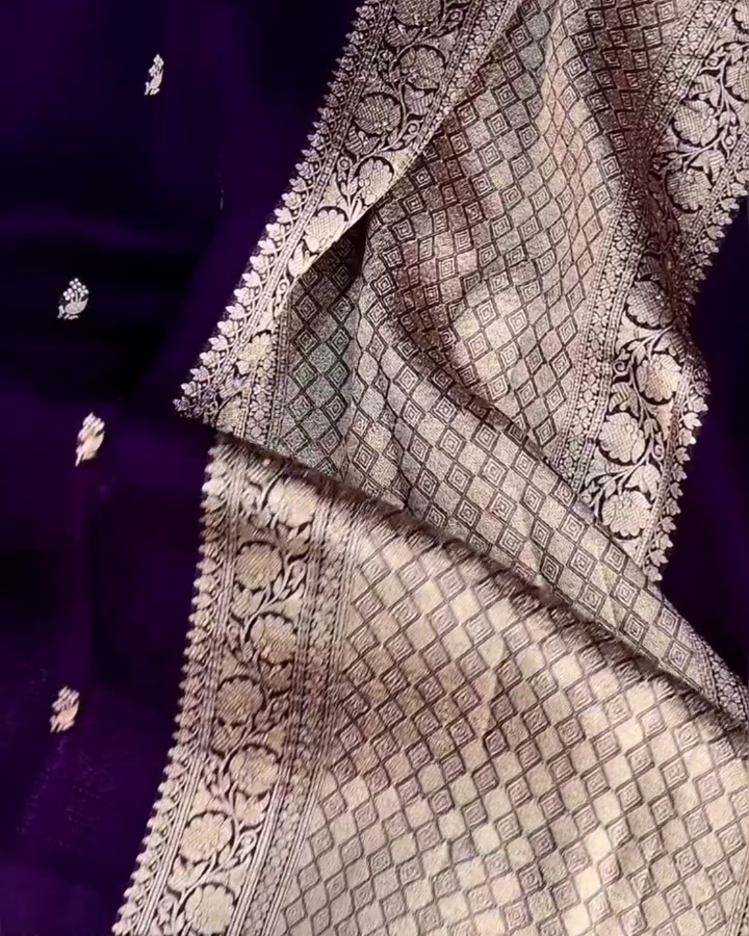 Pranvika - Purple Organza Semi Silk Saree with Silver Zari Pallu &amp; Floral Border