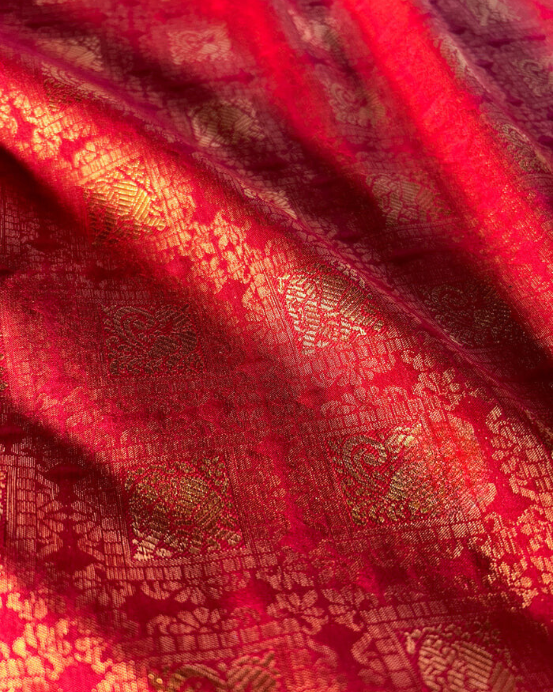 Golden Garnet - Handwoven Banarasi Silk Saree