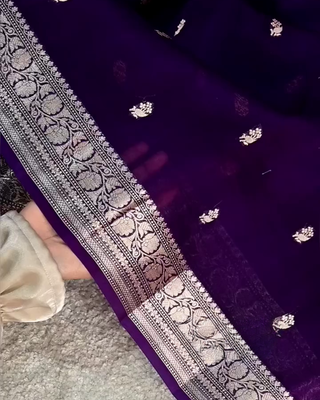 Pranvika - Purple Organza Semi Silk Saree with Silver Zari Pallu &amp; Floral Border