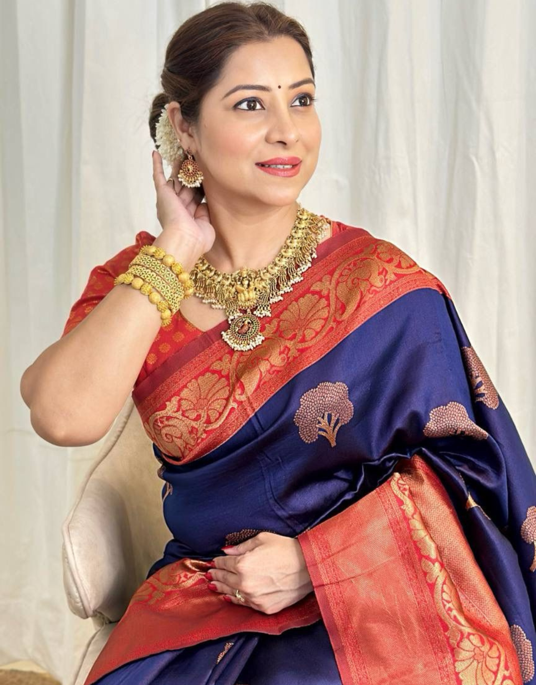 Nayra NavyBlue Banarasi Silk Saree