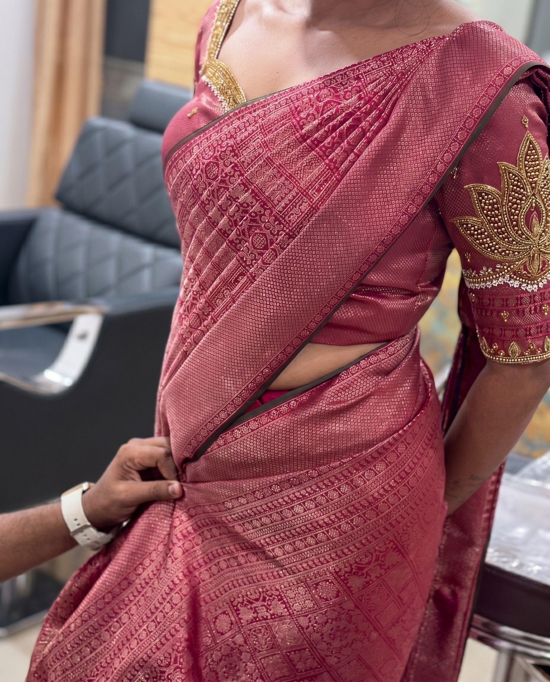 Sukirti - Pink Zari Brocade Contrast Border Kanchipuram Silk Saree