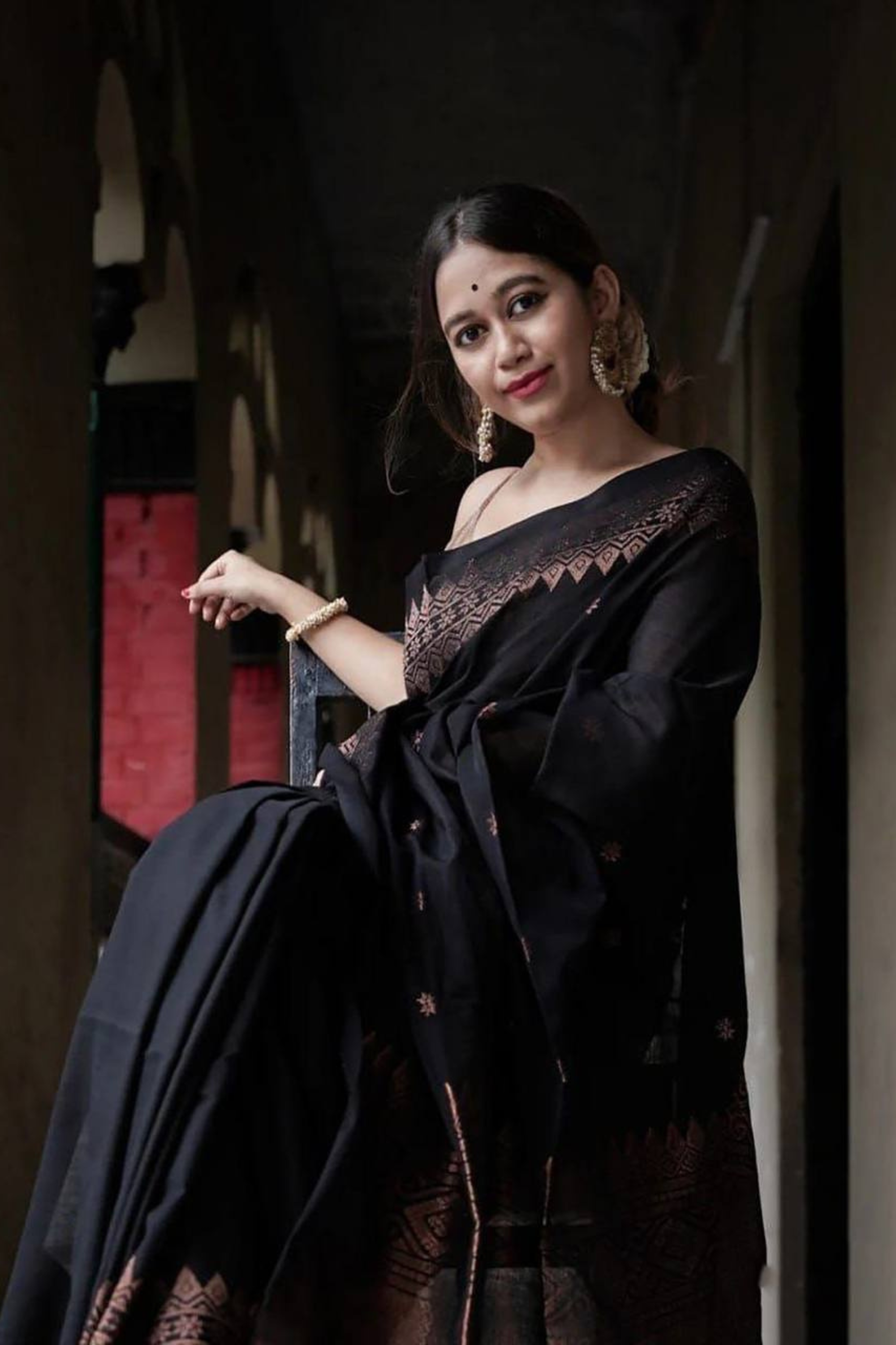 Sunrise Zephyr - Black Lichi Soft Silk Saree