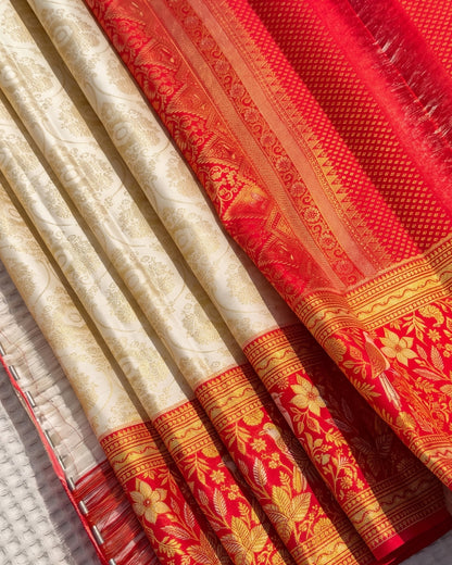 Riva - Rose Pink Paithani Silk Saree With Golden Zari Border