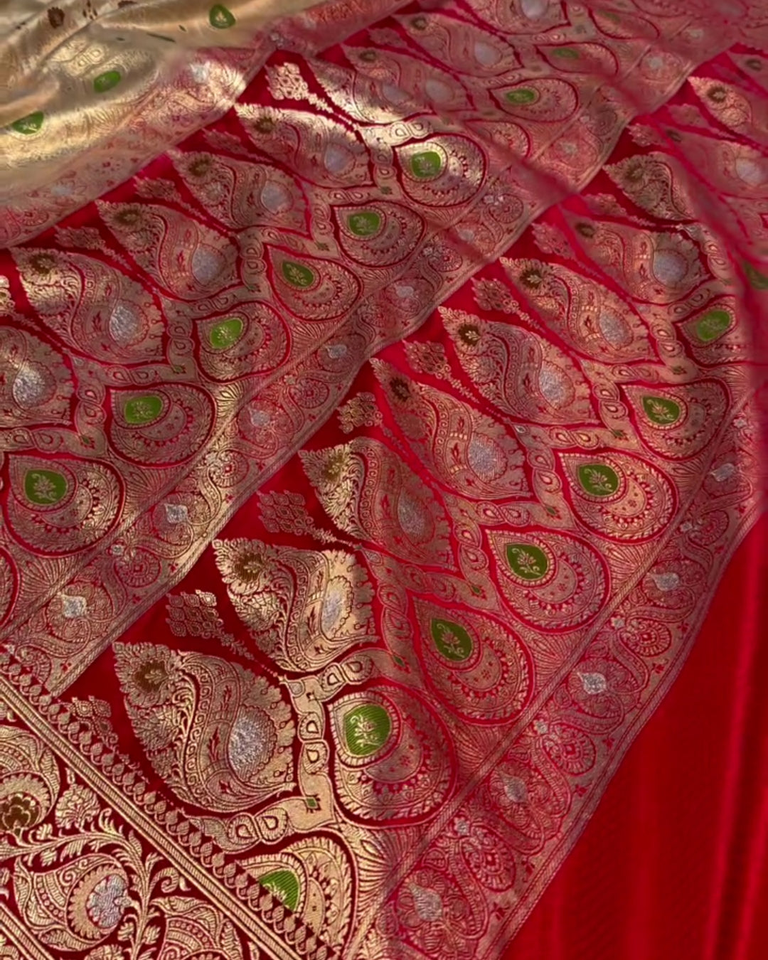 Vanya - Cream Red Banarasi Paisley Zari Silk Saree