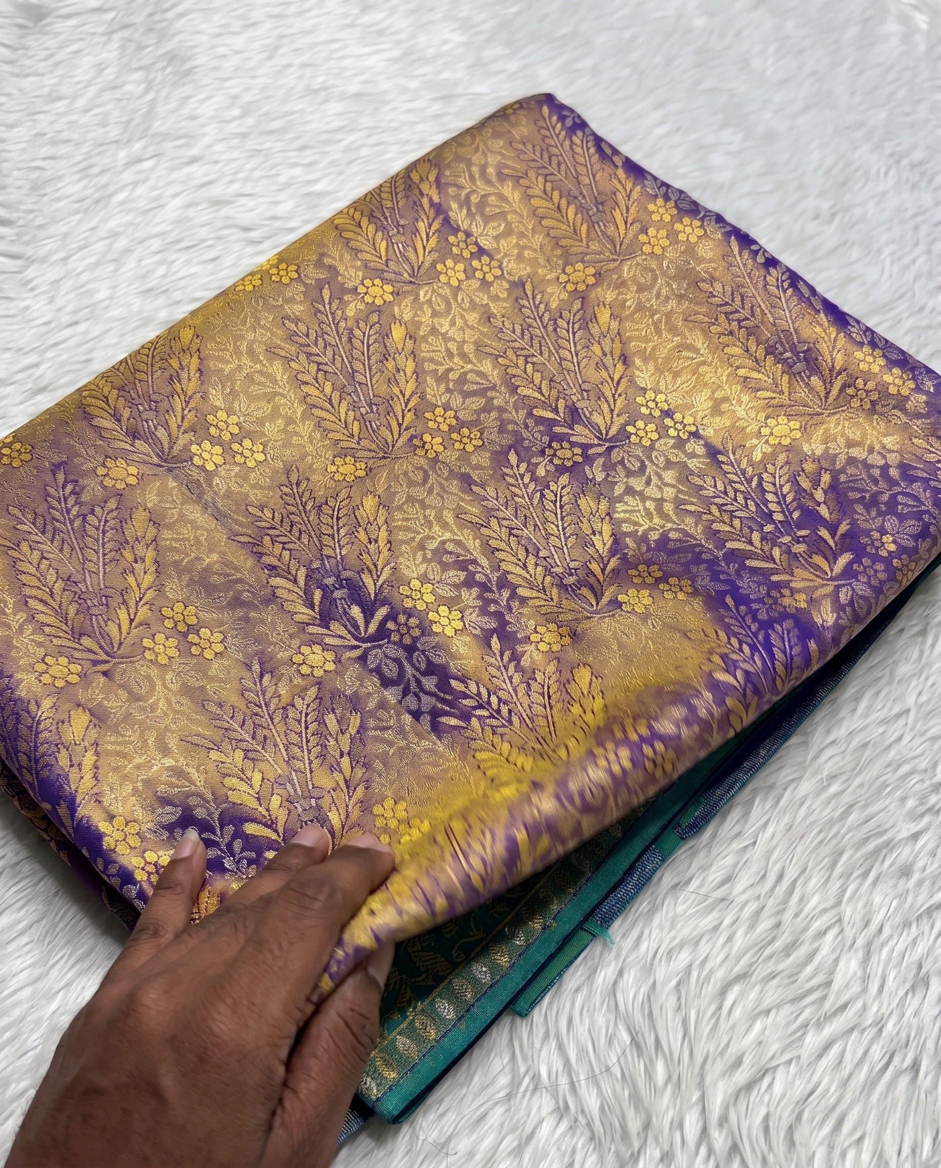 Kasturi - Purple Gold Floral Zari Kanchipuram Silk Saree