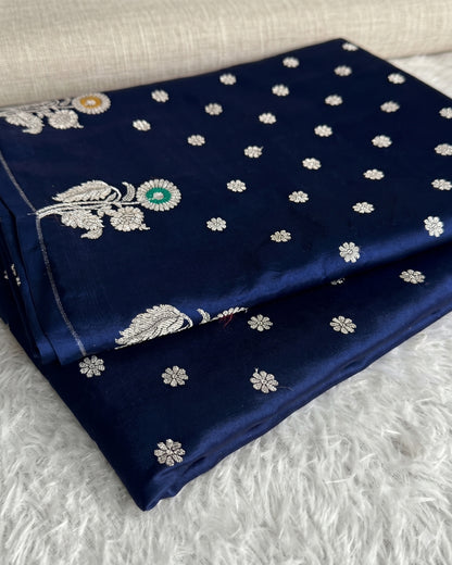 Charulata – Navy Heritage Bloom Saree