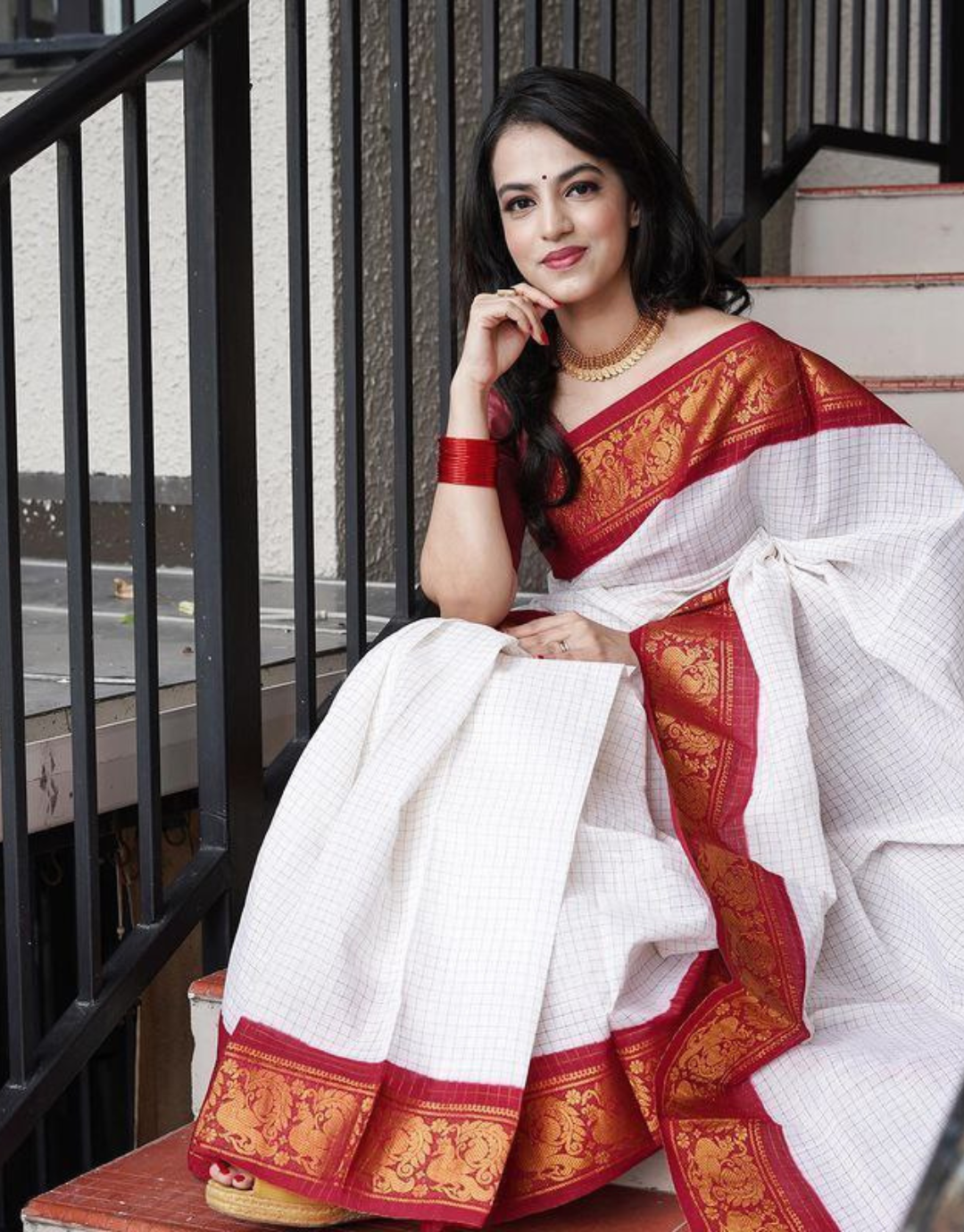 Richa White-Red Kanchipuram Silk Saree 