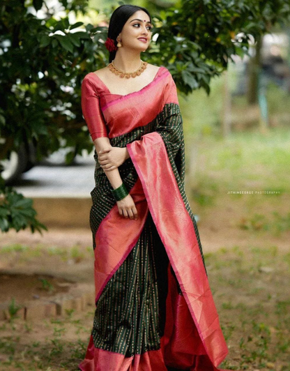 Aradhaya Green Banarasi Saree