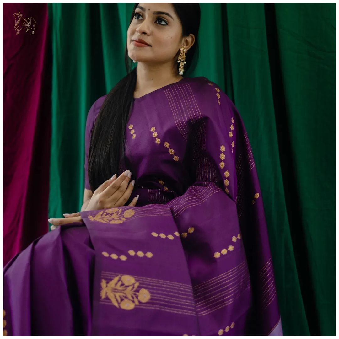 Paru Purple Banarasi Silk Saree