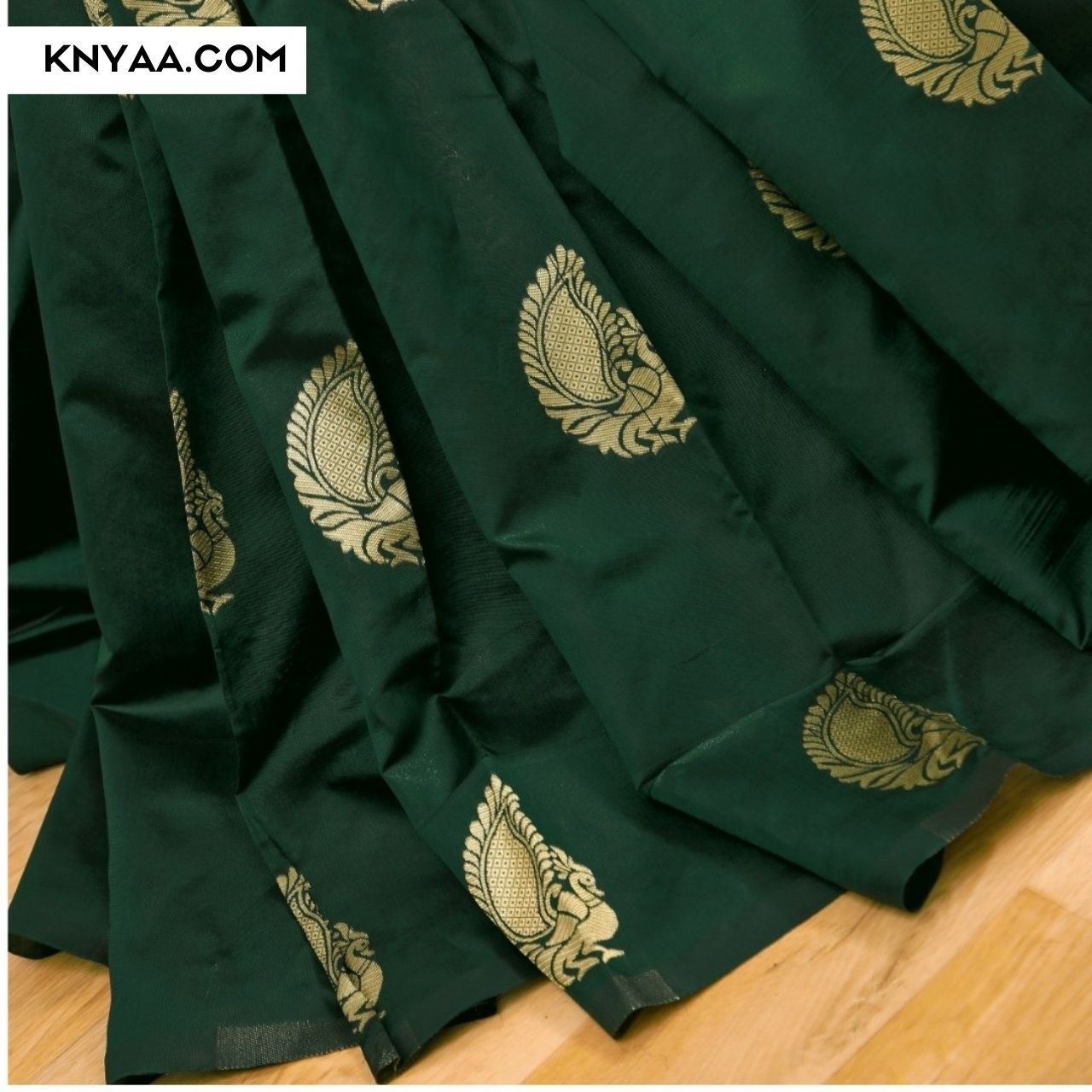 Miran Green Soft Silk Saree With Attached Blouse