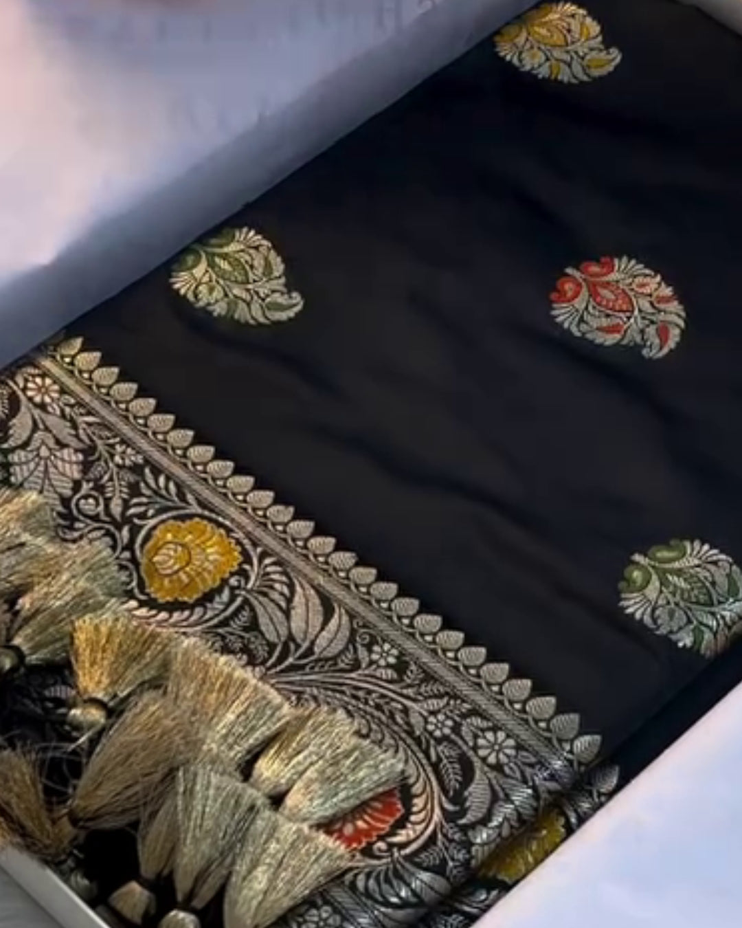 Zeel - Luxury Black Banarasi Meenakari Saree