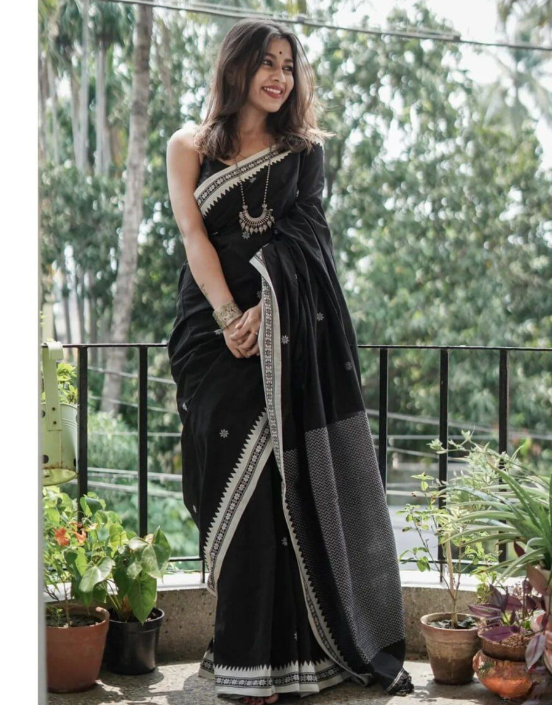 Lata Black Linen Cotton Saree