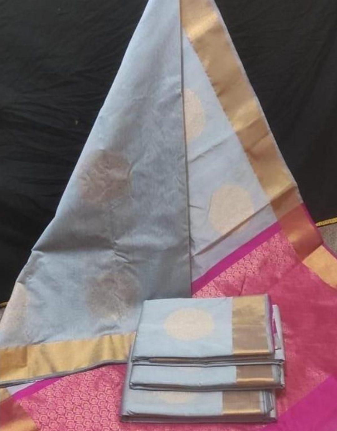 Nishu Grey-Pink Lichi Silk Saree