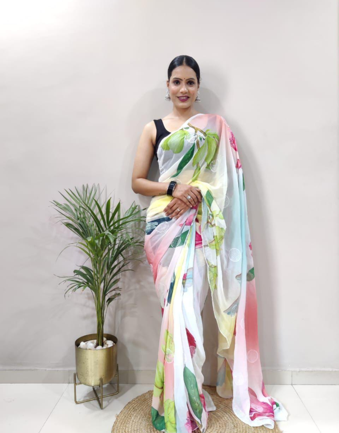 Mahira White Georgette Silk Saree