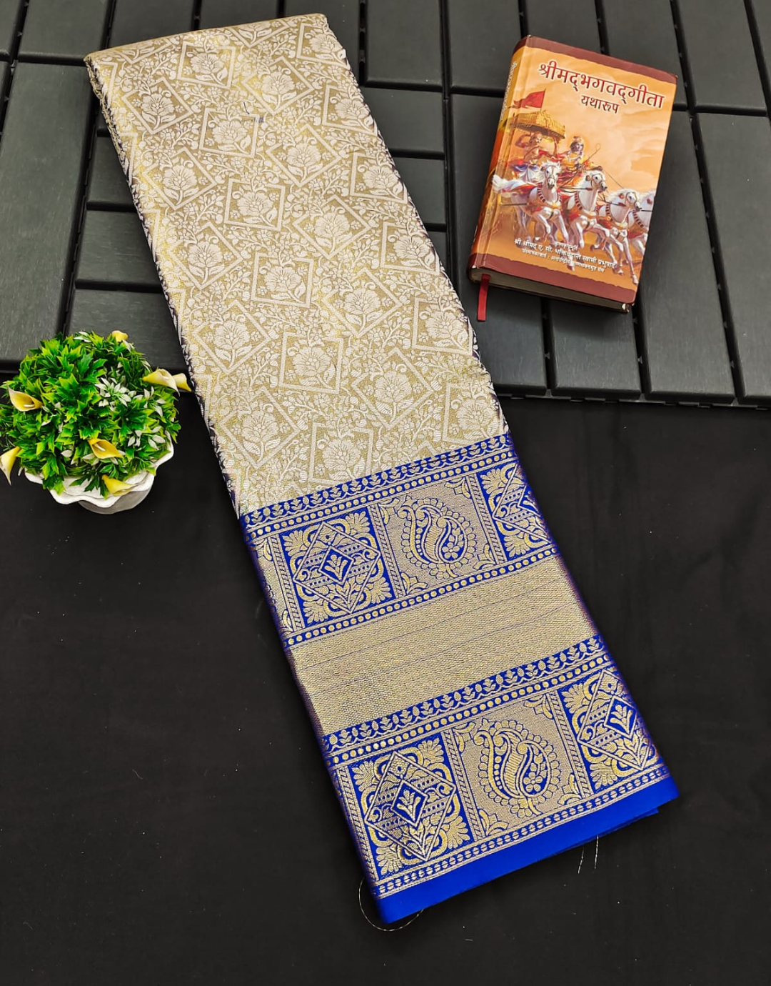 Tanya Blue Kanchipuram Silk Saree