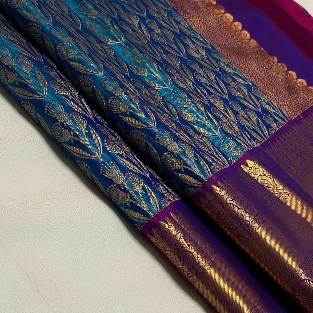 Hinali RamaGreen Banarasi Silk Saree