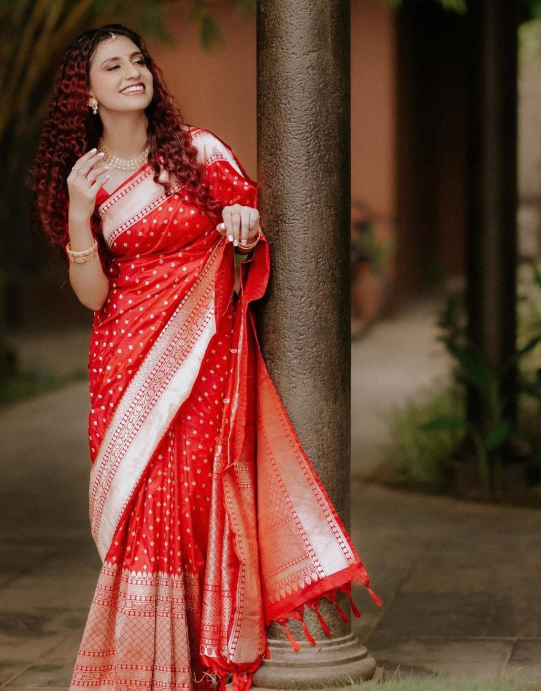 Aaru Red Soft Banarasi Silk Saree