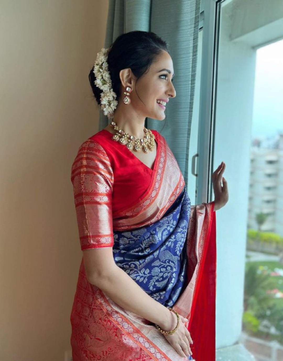 Kamya Blue-Red Kanchipuram Saree