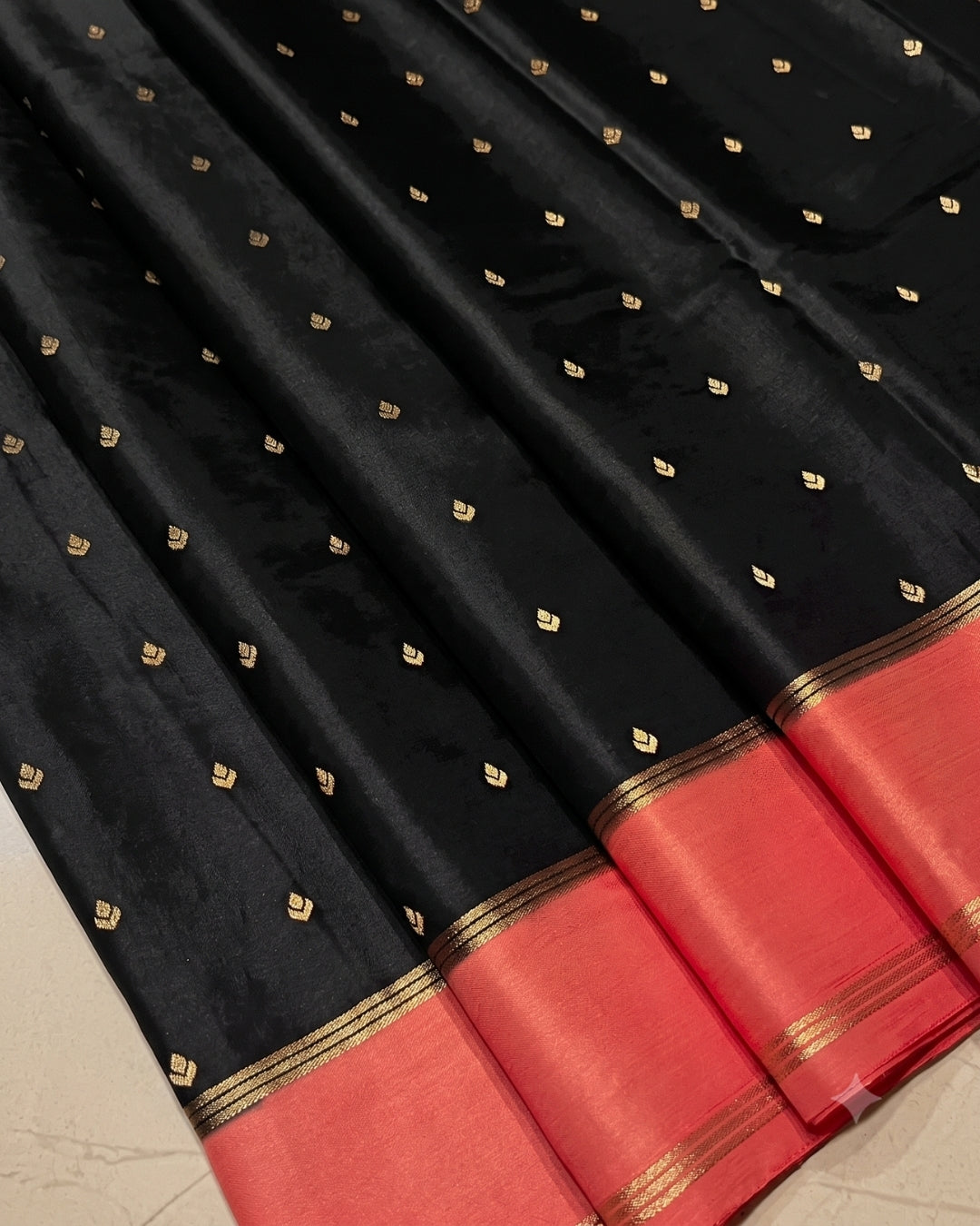 Jeny - Luxurious Black Kanjivaram Blend Silk Saree