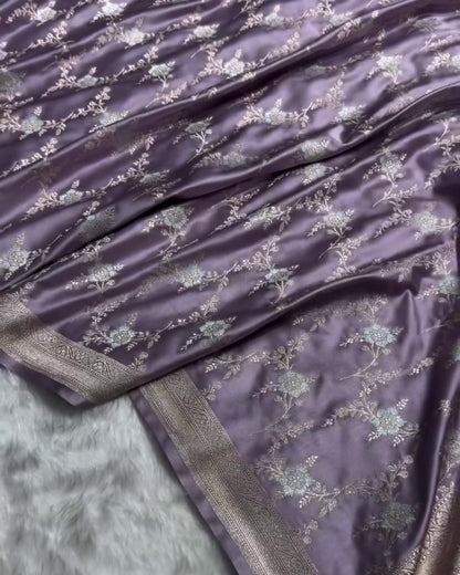 Samaira – Premium Lavender Banarasi Weave Saree