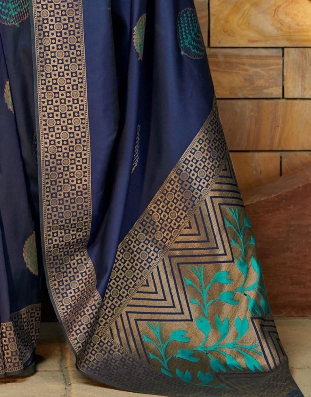 Cardi NavyBlue Soft Silk Saree