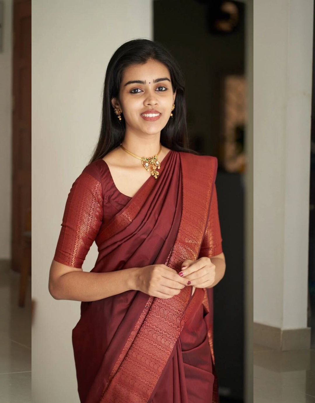 Urvisha Red Soft Silk Saree