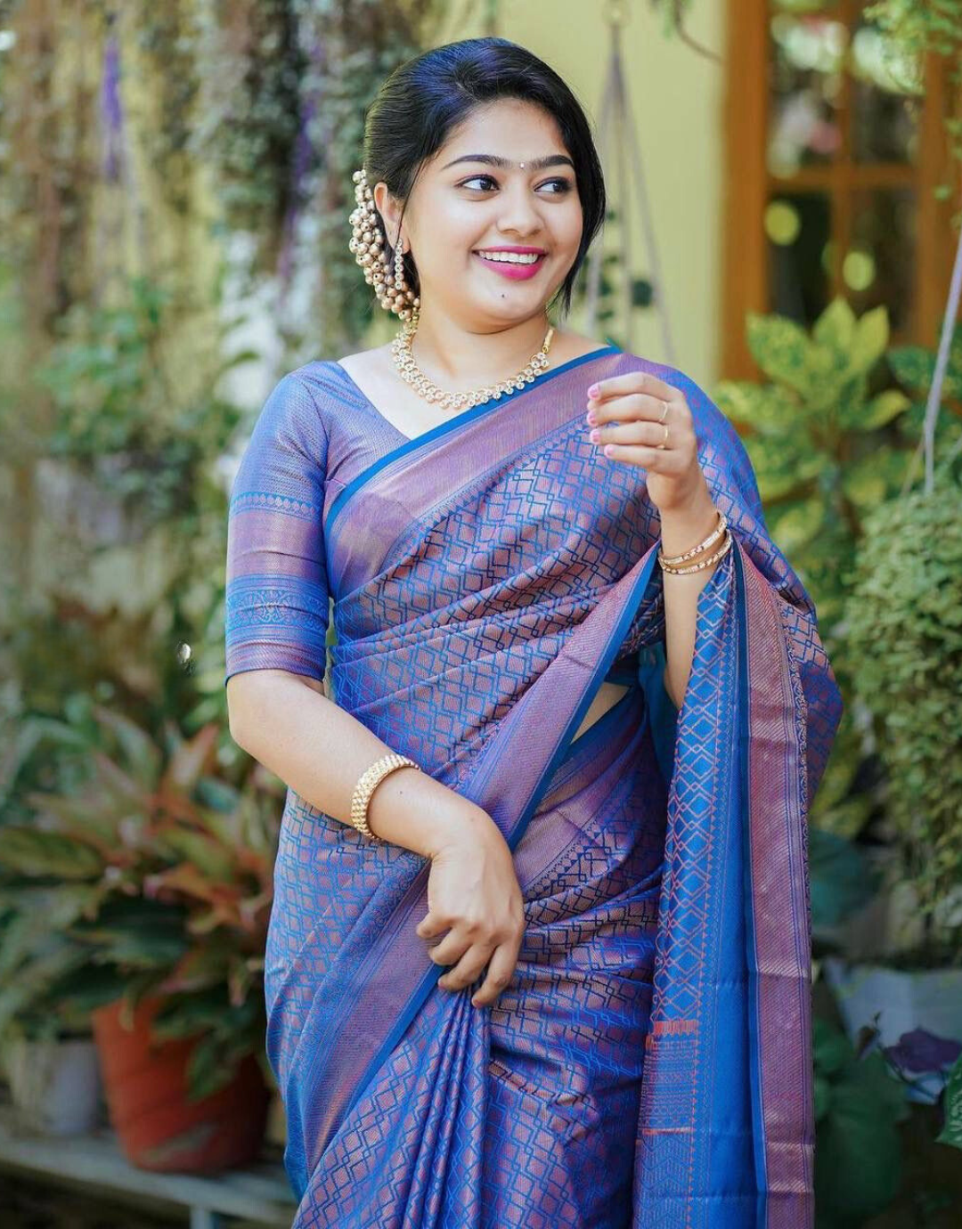 Yamini Blue Banarasi Silk Saree