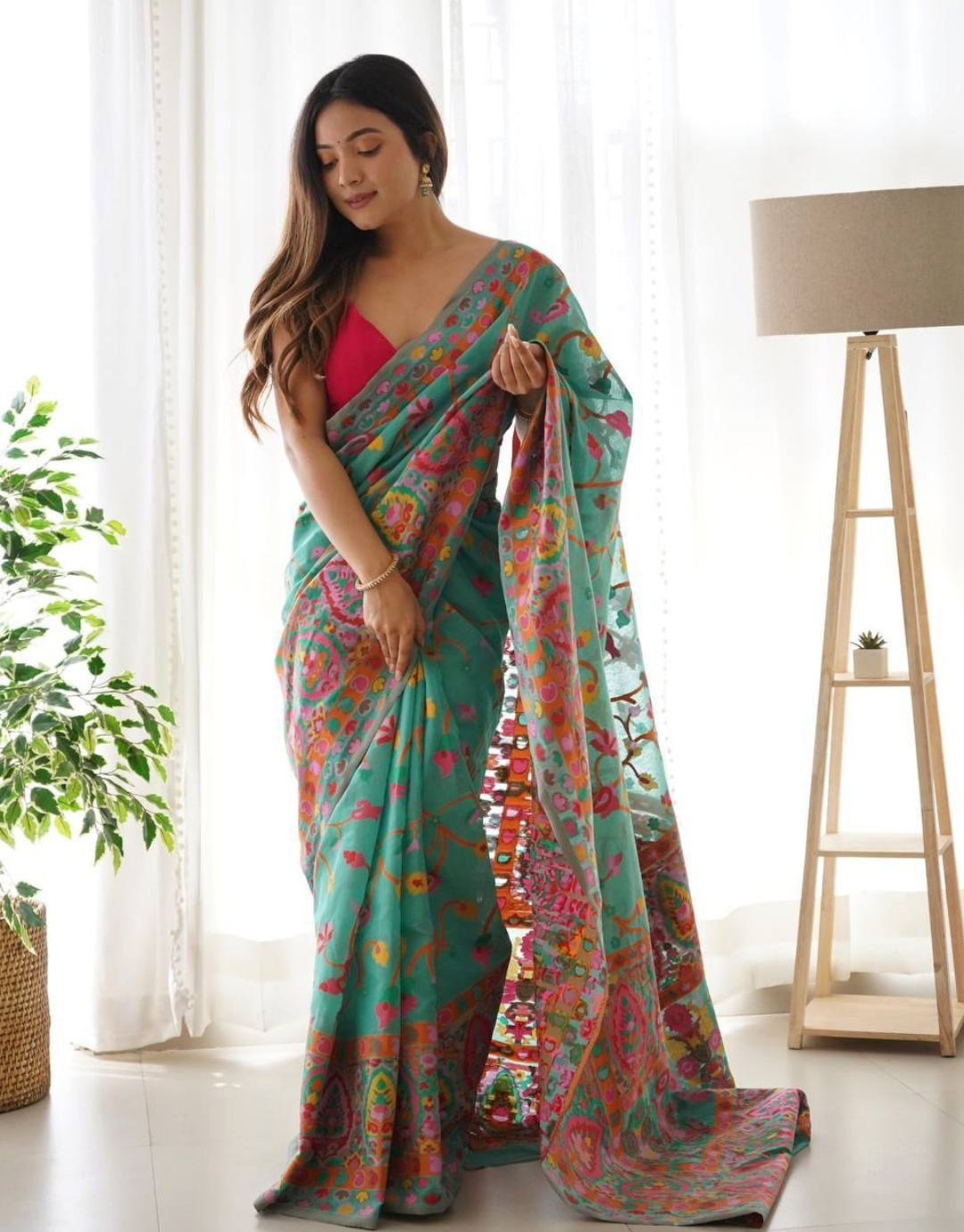 Mahira RamaGreen Cotton Woven Kashmiri Saree