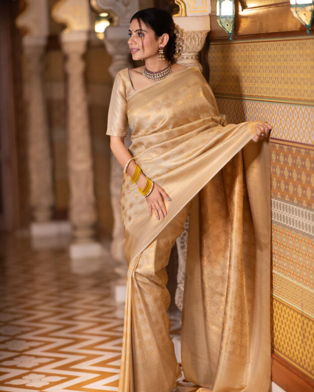 Golden Radiance - Banarasi Silk Saree