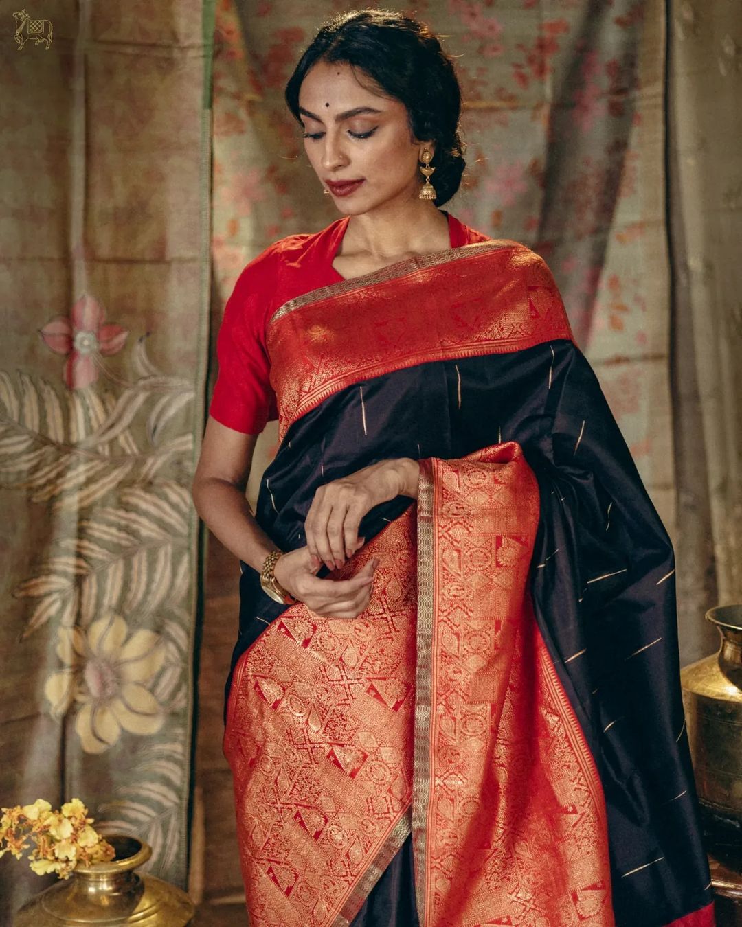 Pari Black Banarasi Silk Saree