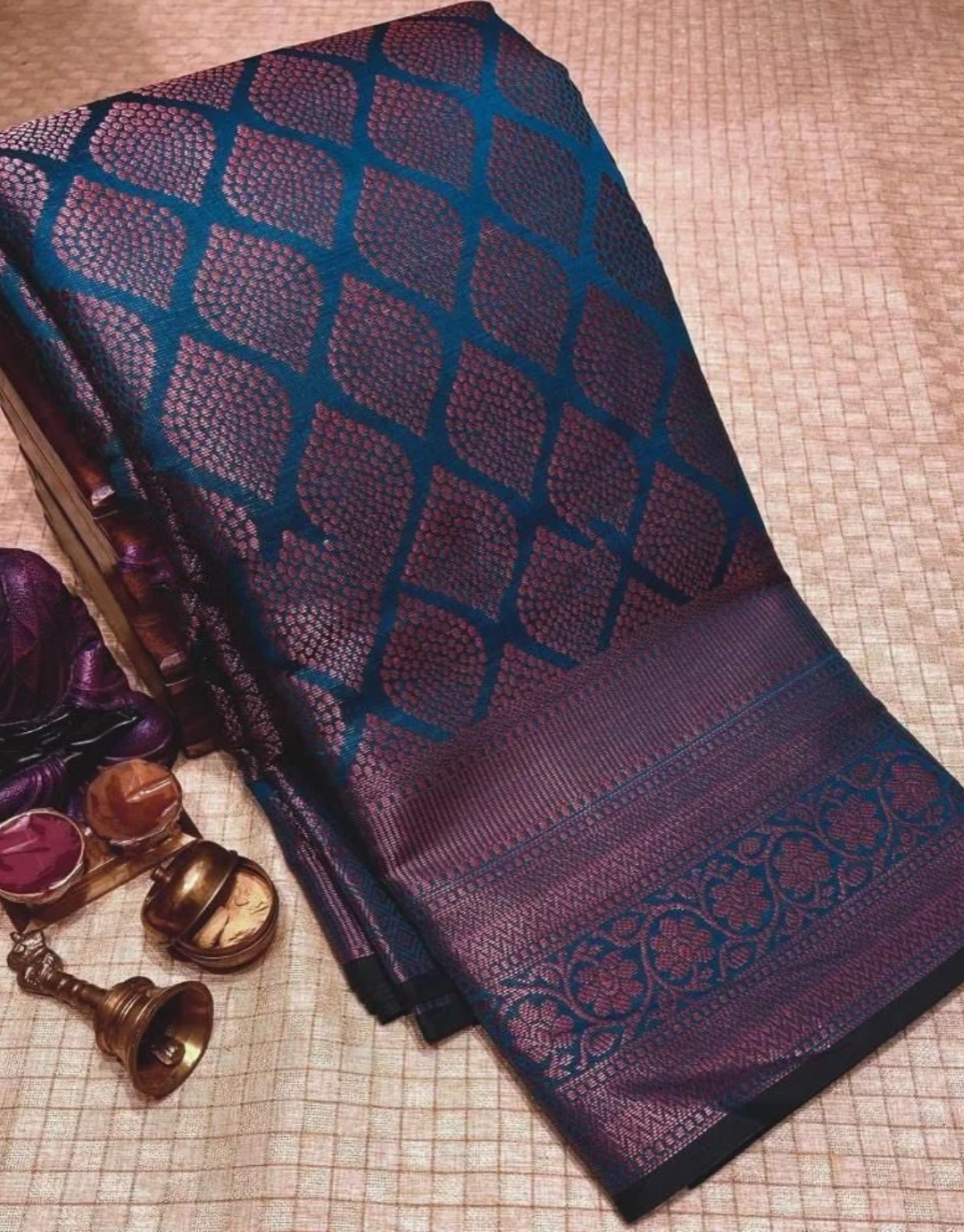 Anandi NavyBlue Soft Kanchipuram Silk Saree