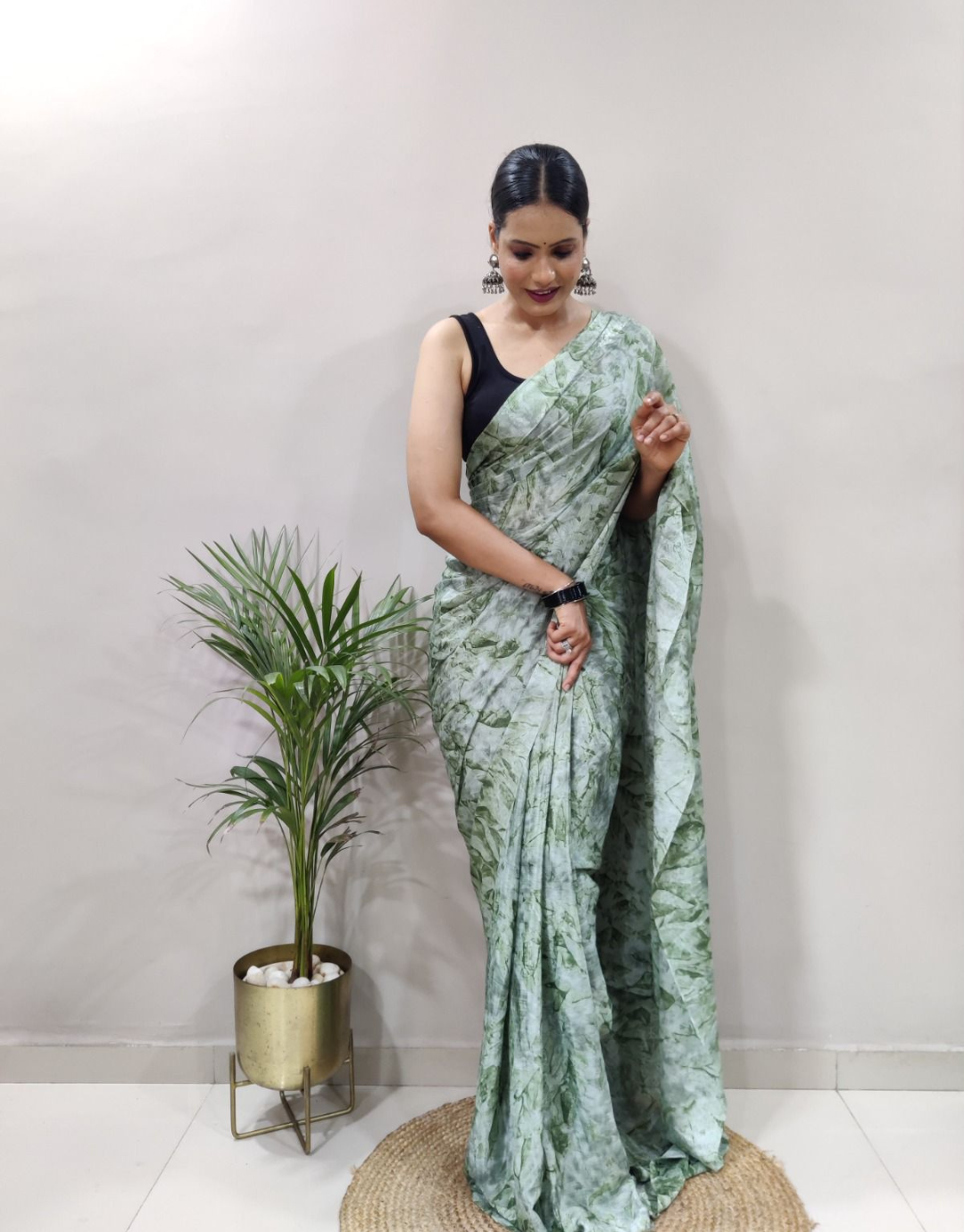 Divya Green Chiffon Silk Ready To Wear Saree