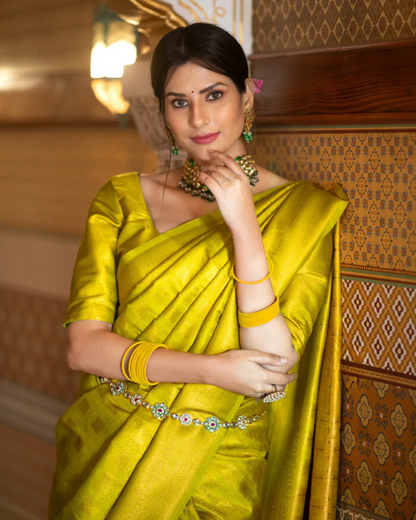 Golden Gleam - Zariknyaa Banarasi Silk Saree