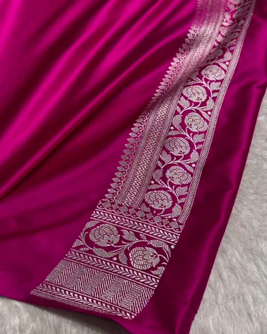 Yuvika - Regal Emerald Silver Banarasi Silk Saree