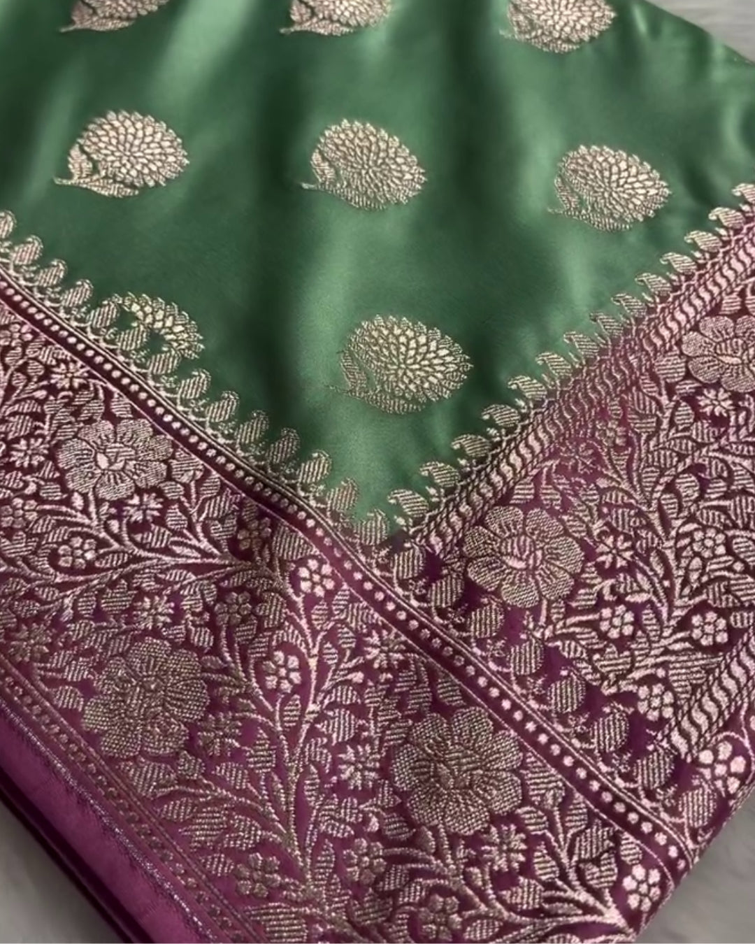 Garima - Bottle Green Paisley Silver Zari Banarasi Saree