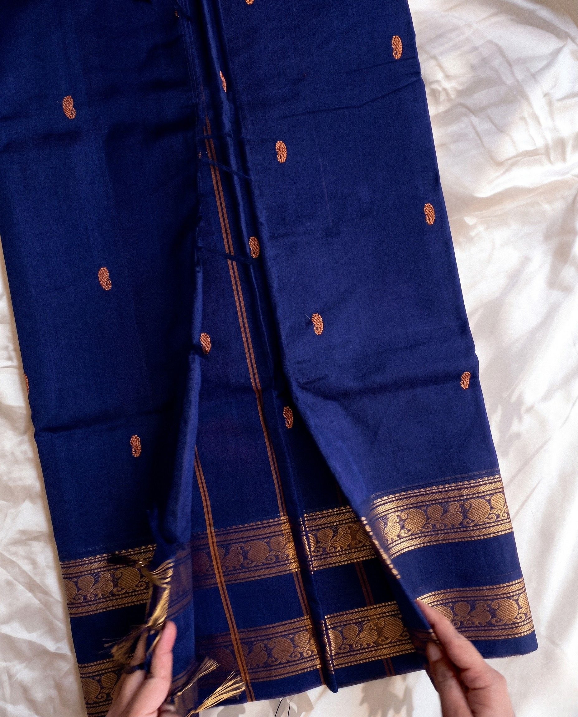 Sahithi - Royal Blue Zari Motif Border Kanchipuram Silk Saree