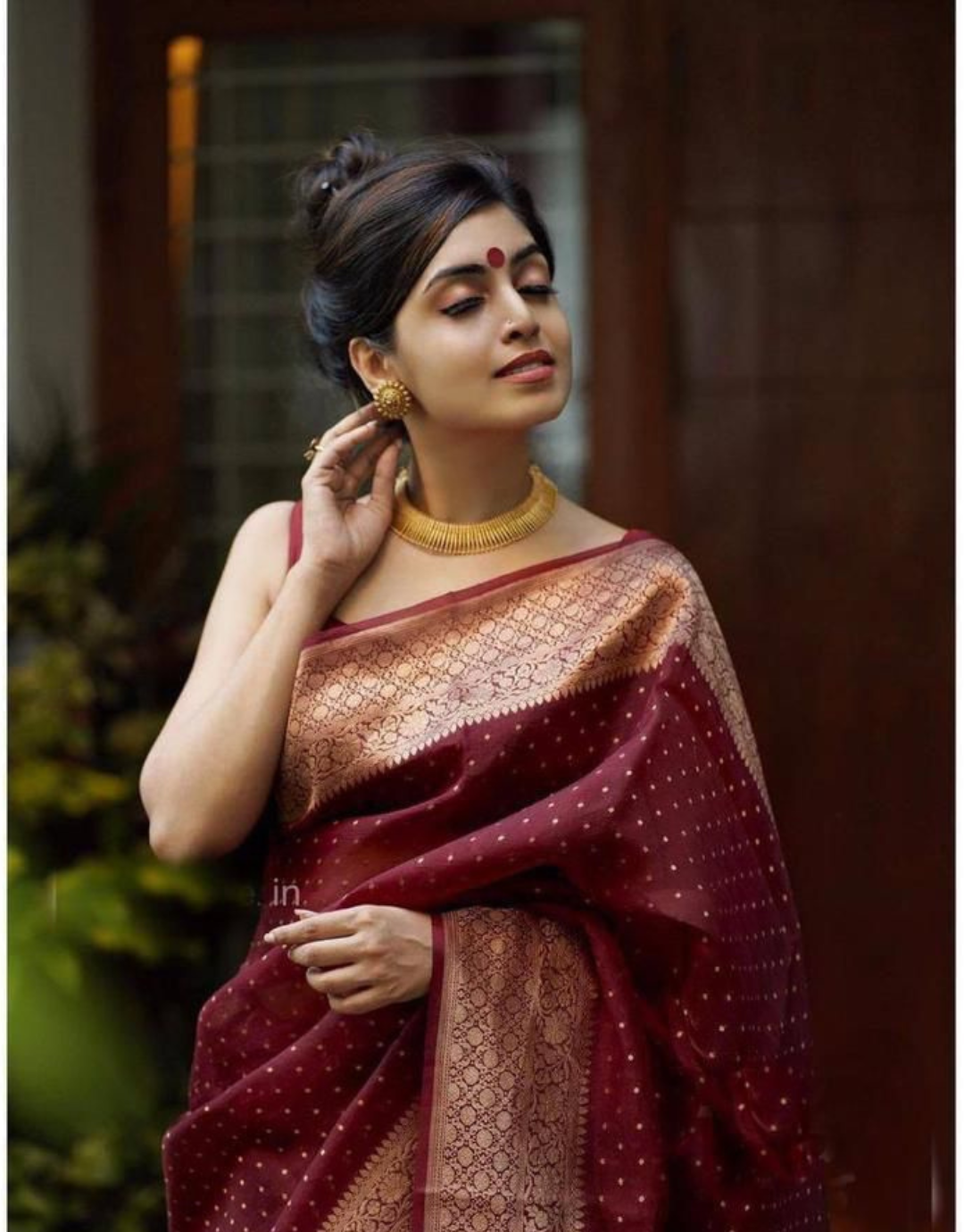 Rohini Maroon Banarasi saree