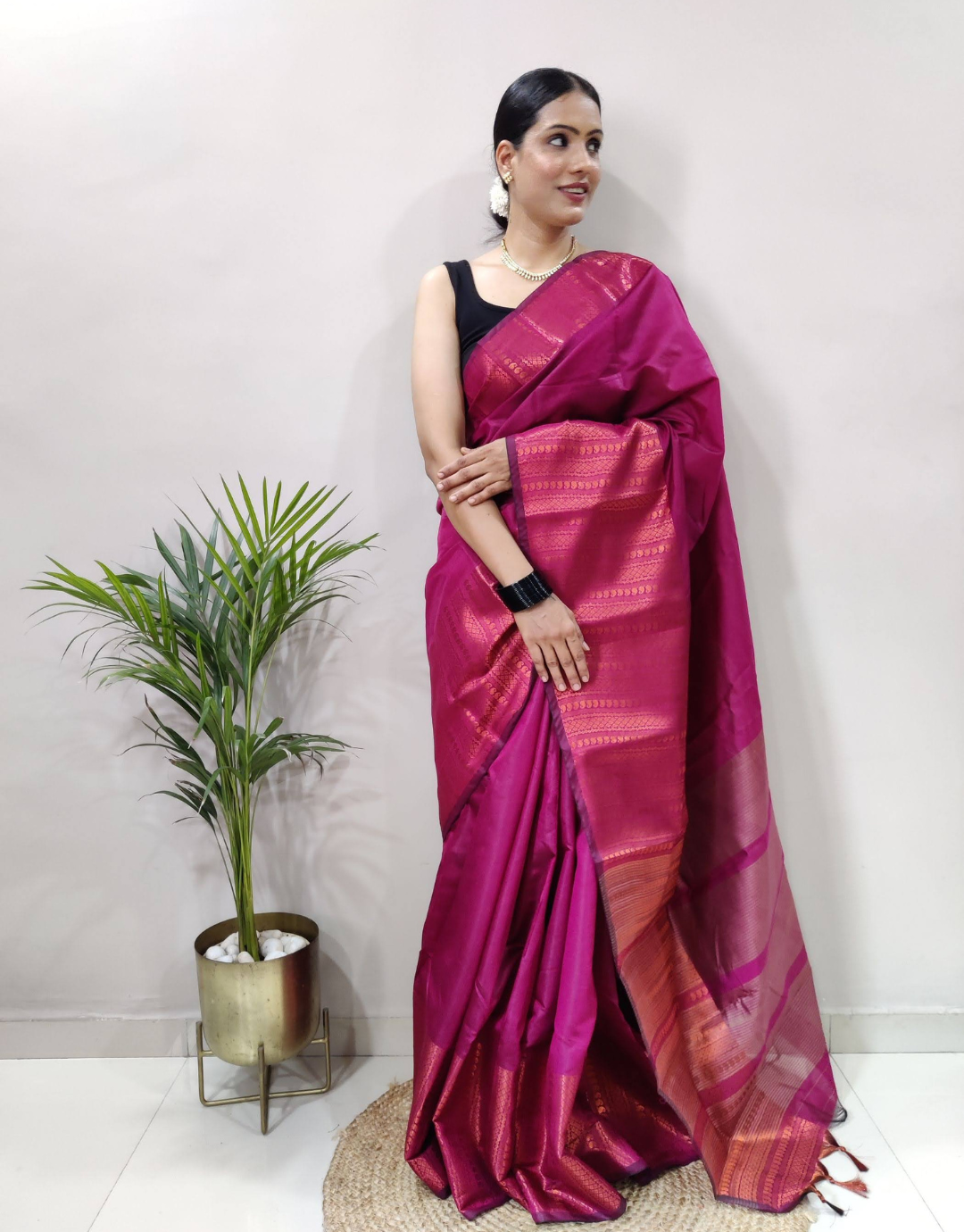 Himanshi Deep Pink Soft Silk Saree