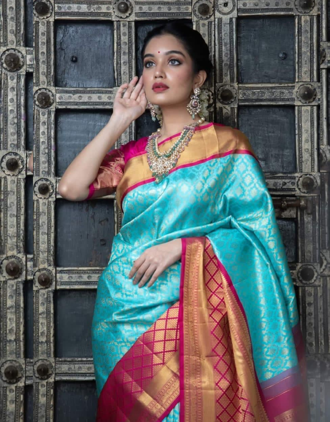 Yashvi Kanchipuram saree