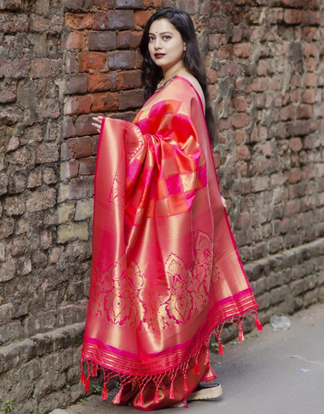 Shreya Pink Soft Silk Saree