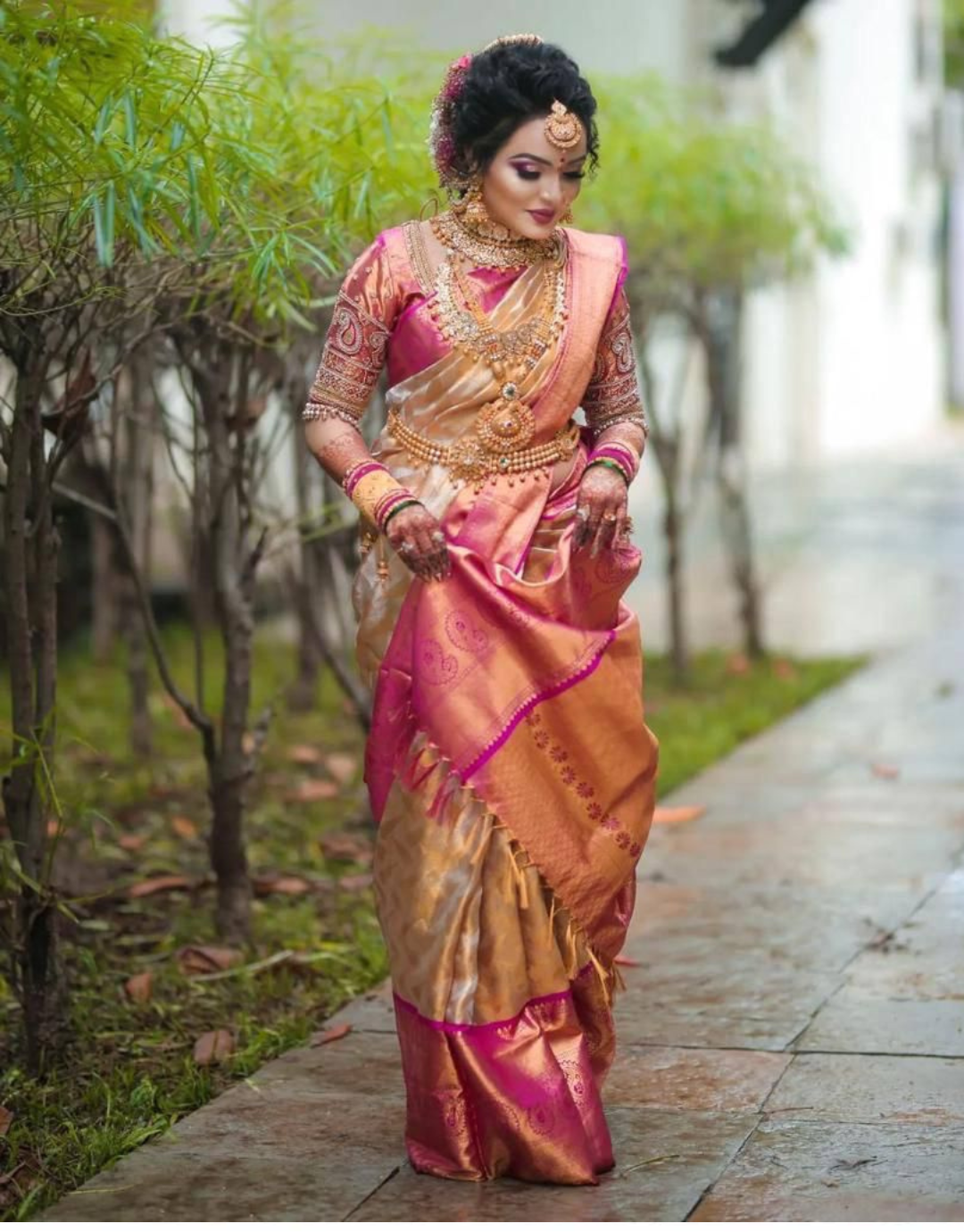 Nilam OffWhite Kanchipuram Saree